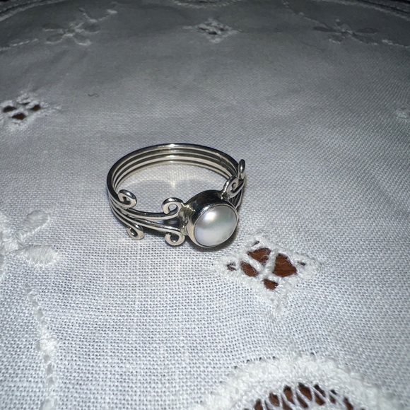 Natural Pearl Ring - Picture 4 of 8
